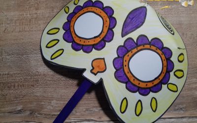 Masque de carnaval en relief