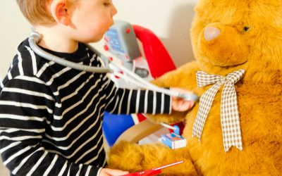 Le chariot médical : Un jouet d’imitation de chez SMOBY pour dédramatiser les visites chez le médecin !