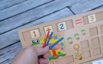 Tableau d&rsquo;apprentissage multifonctionnel MECAPUZZLE