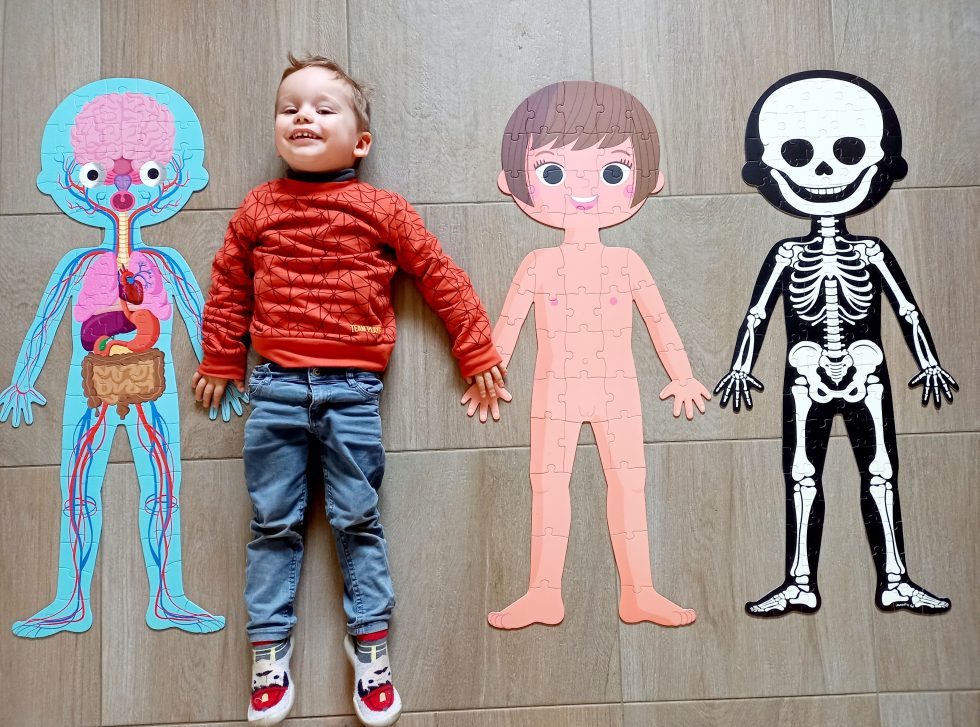 On découvre le schéma corporel avec JANOD | Maman éveille ses enfants