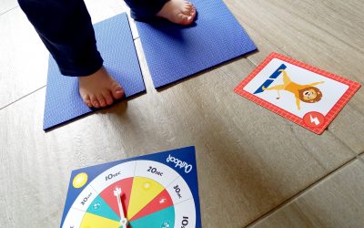 Et si on se mettait au yoga de façon amusante avec les enfants, un jeu SES CREATIVE
